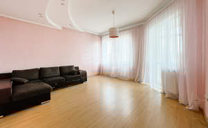 3-к квартира, вторичка, 97м2, 5/5 этаж