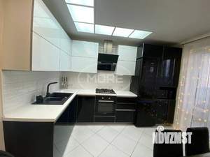 3-к квартира, вторичка, 84м2, 8/9 этаж