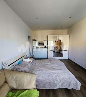 3-к квартира, вторичка, 87м2, 7/7 этаж
