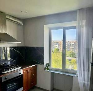 3-к квартира, вторичка, 64м2, 9/9 этаж