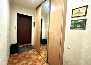 2-к квартира, вторичка, 70м2, 2/4 этаж