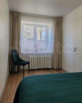 2-к квартира, вторичка, 45м2, 1/4 этаж