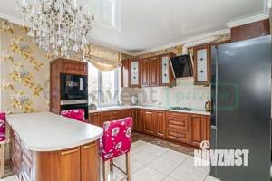 5-к квартира, вторичка, 149м2, 3/3 этаж