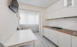 2-к квартира, вторичка, 58м2, 1/6 этаж