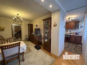 2-к квартира, вторичка, 76м2, 1/5 этаж