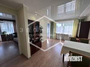 4-к квартира, вторичка, 63м2, 5/5 этаж