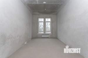 4-к квартира, вторичка, 200м2, 4/5 этаж