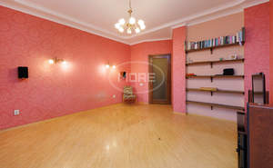 3-к квартира, вторичка, 111м2, 3/6 этаж