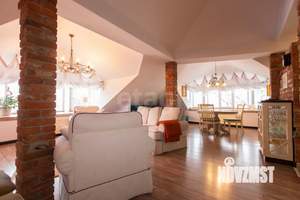 3-к квартира, вторичка, 105м2, 5/5 этаж