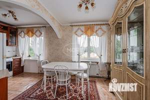 3-к квартира, вторичка, 63м2, 5/5 этаж