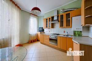 3-к квартира, вторичка, 97м2, 5/5 этаж