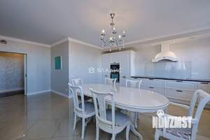 3-к квартира, вторичка, 97м2, 13/18 этаж