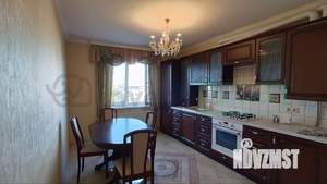 2-к квартира, вторичка, 66м2, 4/5 этаж