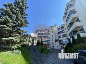 3-к квартира, вторичка, 139м2, 2/6 этаж