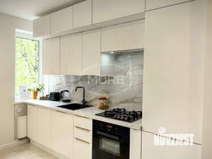 3-к квартира, вторичка, 62м2, 2/3 этаж