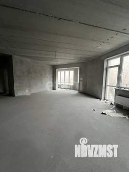 5-к квартира, вторичка, 174м2, 2/4 этаж
