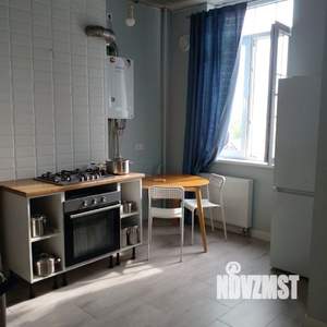 2-к квартира, вторичка, 45м2, 3/8 этаж