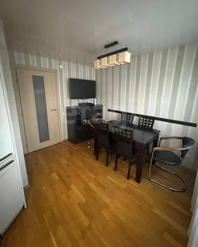 3-к квартира, вторичка, 63м2, 4/5 этаж