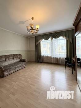 4-к квартира, вторичка, 120м2, 4/4 этаж