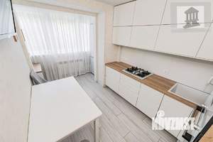 2-к квартира, вторичка, 58м2, 1/6 этаж