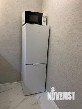 2-к квартира, вторичка, 65м2, 13/14 этаж