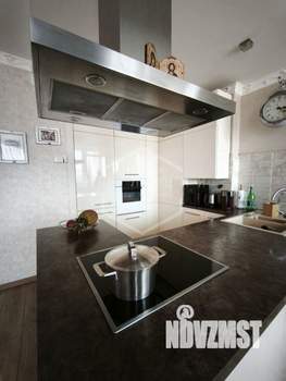 2-к квартира, вторичка, 61м2, 8/12 этаж