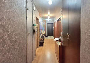 4-к квартира, вторичка, 74м2, 9/9 этаж