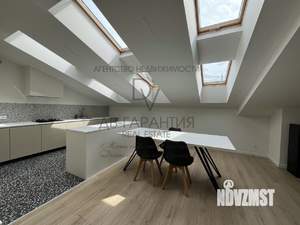2-к квартира, вторичка, 127м2, 4/4 этаж