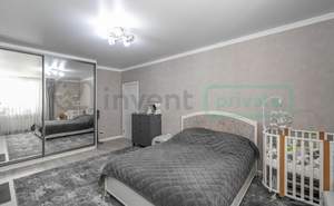 2-к квартира, вторичка, 66м2, 1/10 этаж