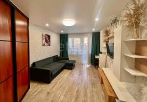 2-к квартира, вторичка, 56м2, 1/9 этаж