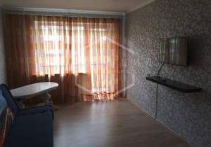 2-к квартира, вторичка, 45м2, 3/5 этаж