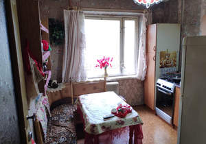 4-к квартира, вторичка, 82м2, 1/9 этаж
