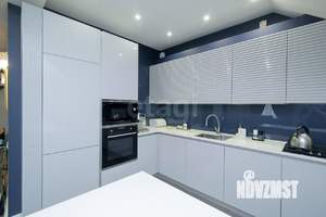 3-к квартира, вторичка, 125м2, 3/3 этаж