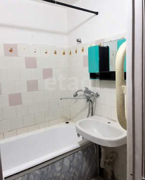 3-к квартира, вторичка, 73м2, 2/5 этаж