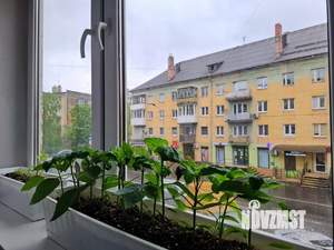 3-к квартира, вторичка, 100м2, 2/4 этаж