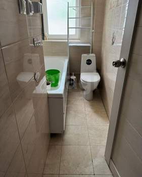 4-к квартира, вторичка, 60м2, 1/3 этаж