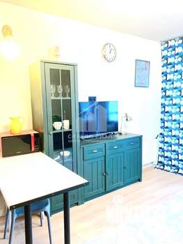Студия квартира, вторичка, 30м2, 1/9 этаж
