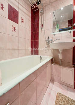 2-к квартира, вторичка, 64м2, 8/10 этаж