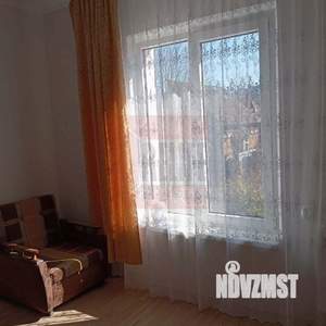 2-к квартира, вторичка, 68м2, 2/2 этаж