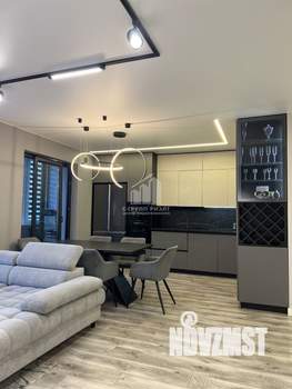 3-к квартира, вторичка, 99м2, 1/13 этаж