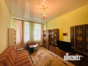 2-к квартира, вторичка, 38м2, 1/5 этаж
