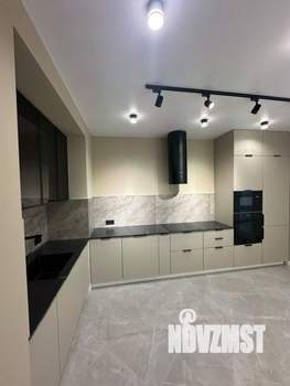 2-к квартира, вторичка, 74м2, 9/25 этаж