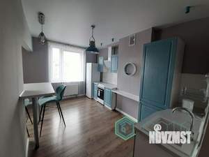 2-к квартира, вторичка, 63м2, 9/12 этаж