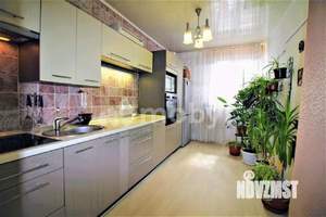 3-к квартира, вторичка, 74м2, 1/1 этаж