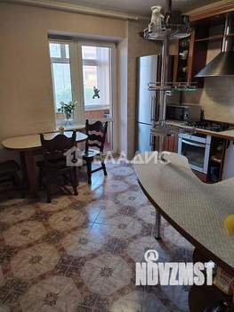 3-к квартира, вторичка, 87м2, 3/5 этаж