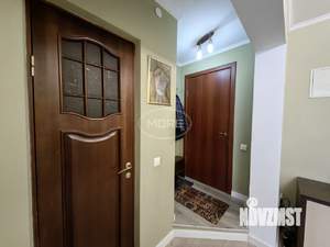 2-к квартира, вторичка, 37м2, 1/4 этаж