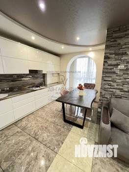 2-к квартира, вторичка, 74м2, 4/4 этаж