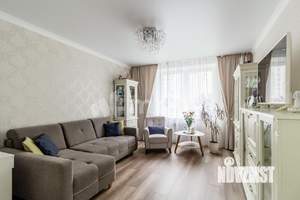 2-к квартира, вторичка, 54м2, 1/9 этаж