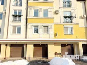 3-к квартира, вторичка, 102м2, 1/4 этаж