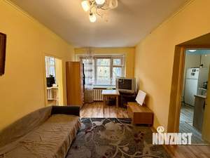 2-к квартира, вторичка, 41м2, 1/4 этаж